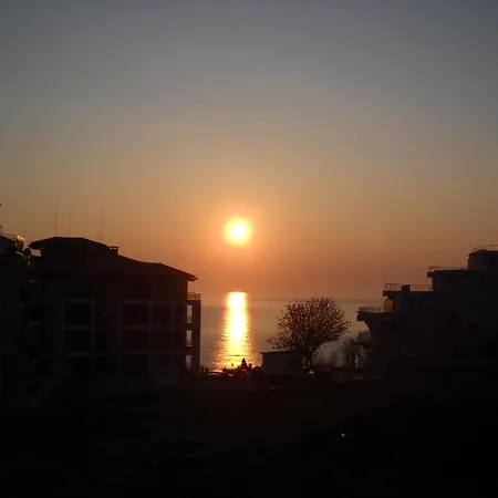 Sani Family Hotel *